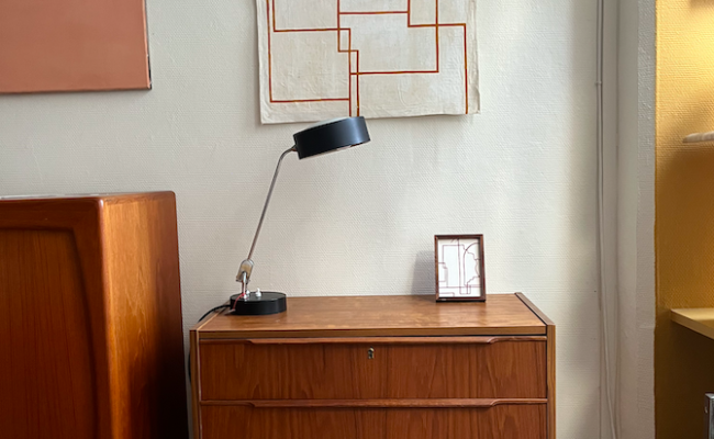 Lampe à poser Charlotte Perriand Jumo – 360 €