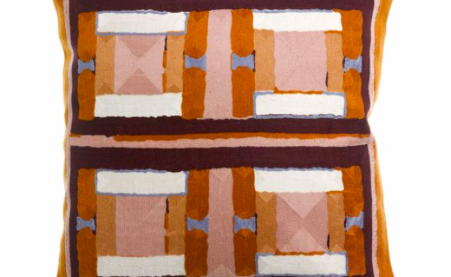 Coussin brodé carré – VENDU