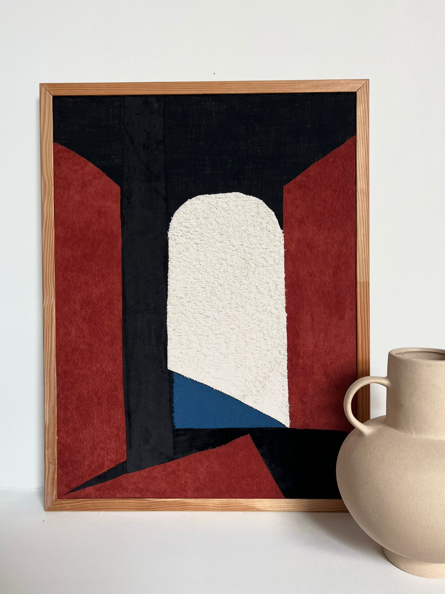 Tableaux textile Johara – Portes Blanche I & II – 49 x 64 cm – 380 € l&rsquo;un