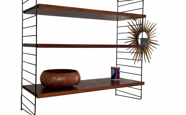 Etagère String palissandre des années 1960 – L78 x P30 x H76 cm – 420 € soldé 320 €