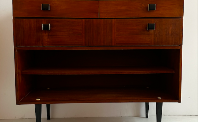 Meuble de rangement / Console Art Déco – L 90 x P 34 x H 78 cm – 450 €