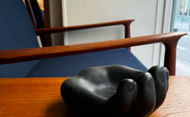 Main en céramique vintage – 49 €