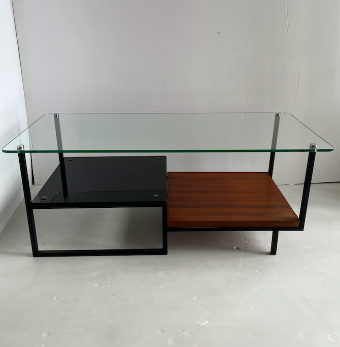 Table basse Georges Frydman des années 1950 – L99 x P44 x H 38 cm – 440 €