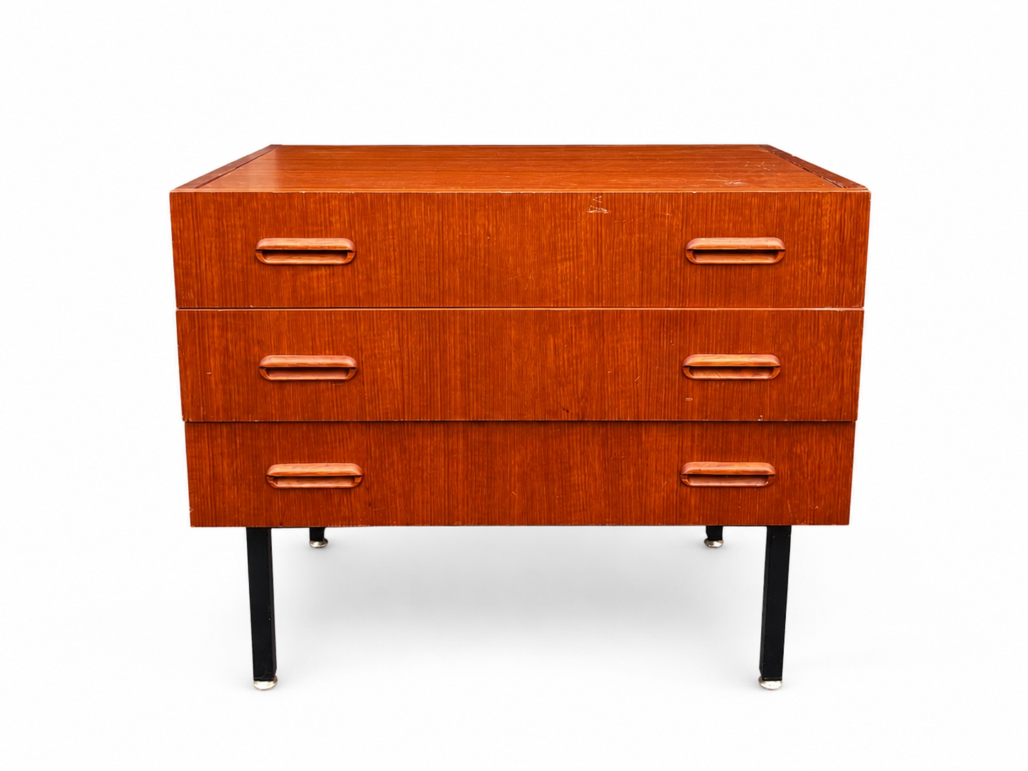 Commode années 60 – 340 €