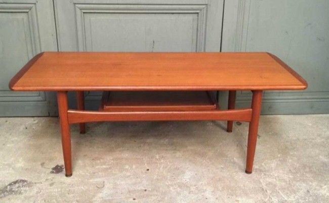 Table basse en teck scandinave –