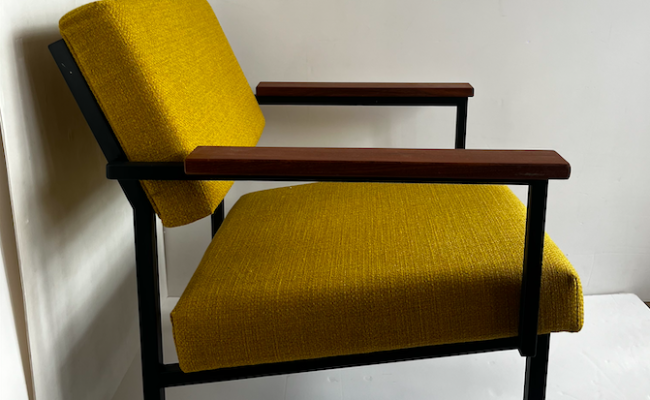 Paire de fauteuils Gijs van der sluis – 680 € l’un