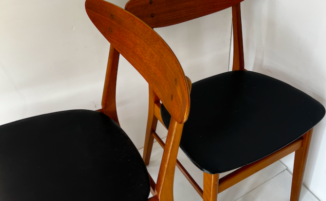 Paire de chaises scandinave Farstrup – 190 € l’une