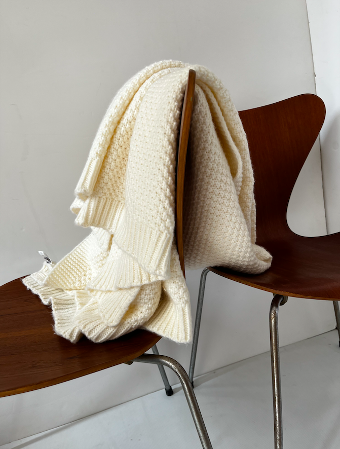 Plaid en coton/laine blanc cassé – 69 €