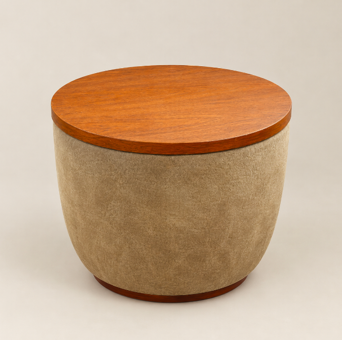 Coffre pouf vintage des années 1950/1960 – 220 €